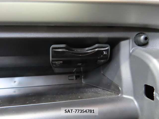 Mitsubishi ECLIPSE CROSS 2019-05 303777-17