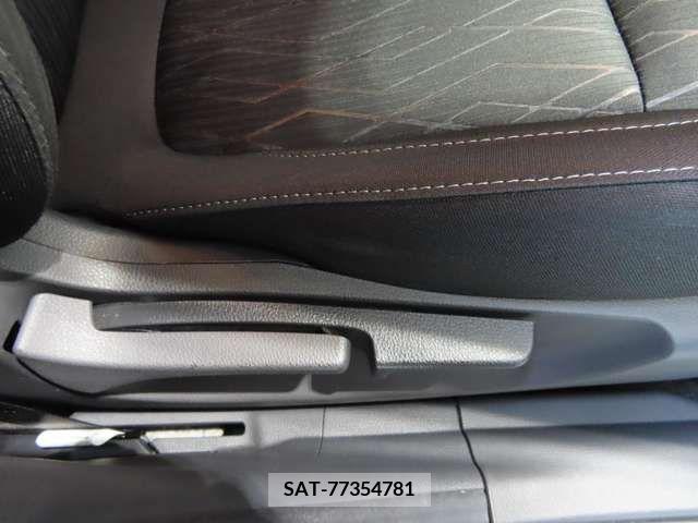 Mitsubishi ECLIPSE CROSS 2019-05 303777-8