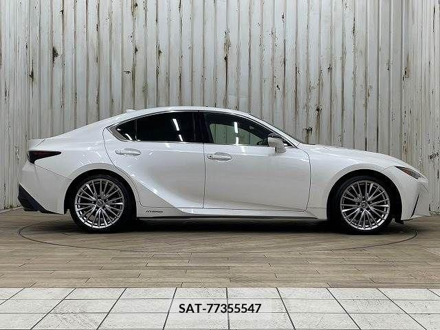 Lexus IS 2020-11 388155-13