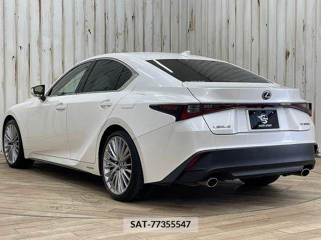 Lexus IS 2020-11 388155-16