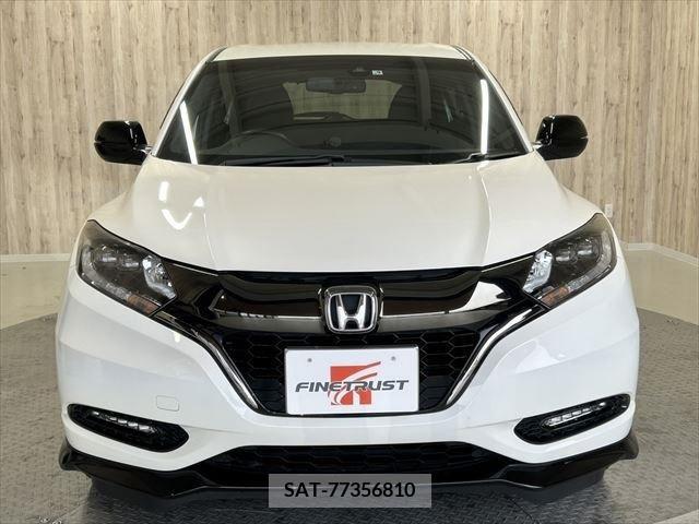 Honda VEZEL 2017-09 214540-1