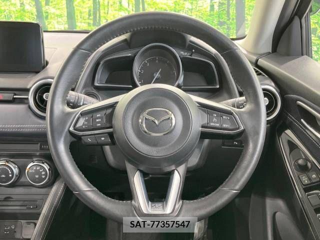 Mazda MAZDA2 2019-10 301972-11