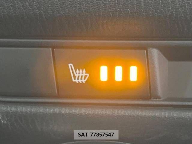 Mazda MAZDA2 2019-10 301972-7