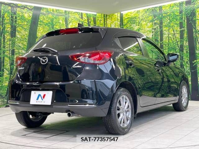 Mazda MAZDA2 2019-10 301972-17