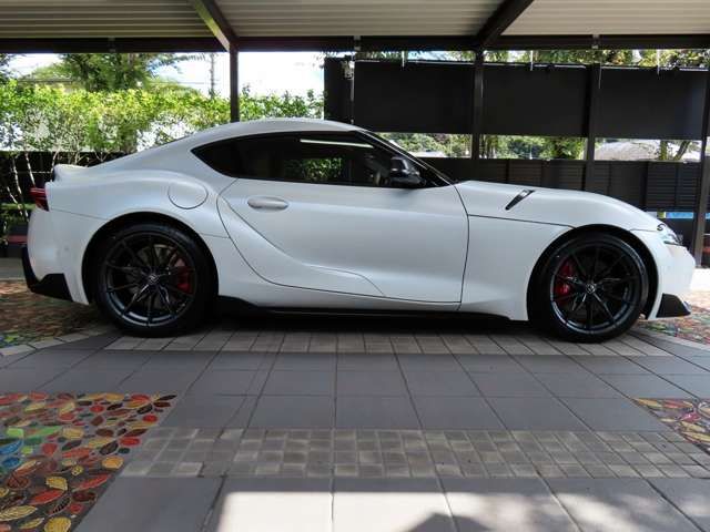 Toyota SUPRA 2023-03 22990-3