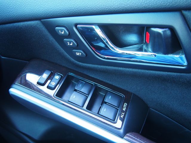 Toyota SAI 2014-03 17776-13