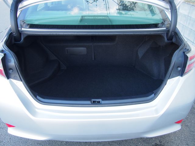 Toyota SAI 2014-03 17776-7