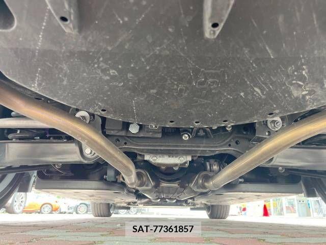 Lexus IS 2022-03 300019-19