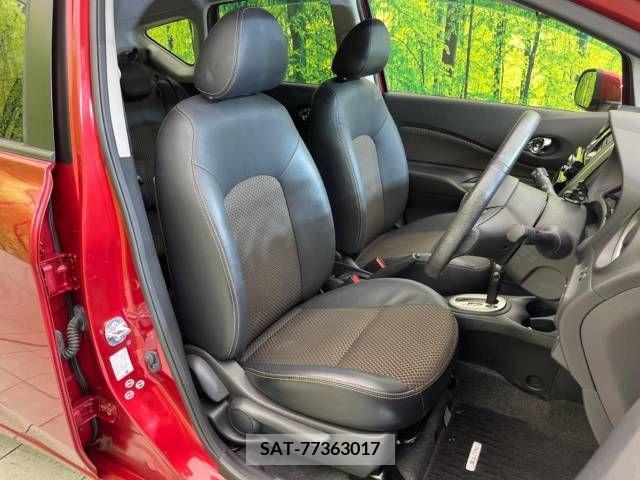 Nissan NOTE 2015-01 302358-8