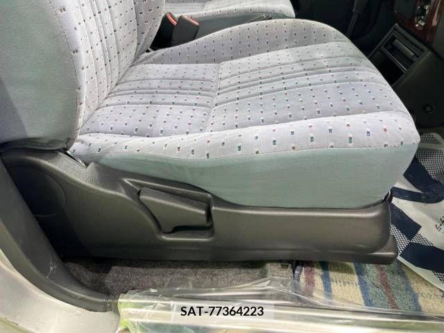 Daihatsu MIRAGINO 2001-12 233408-8