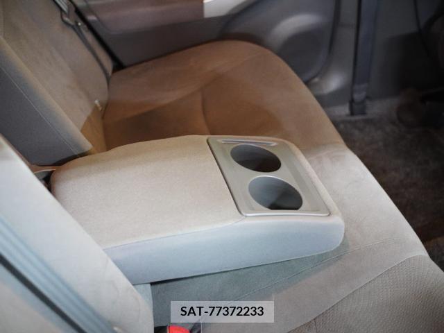 Toyota PRIUS 2009-10 351687-20