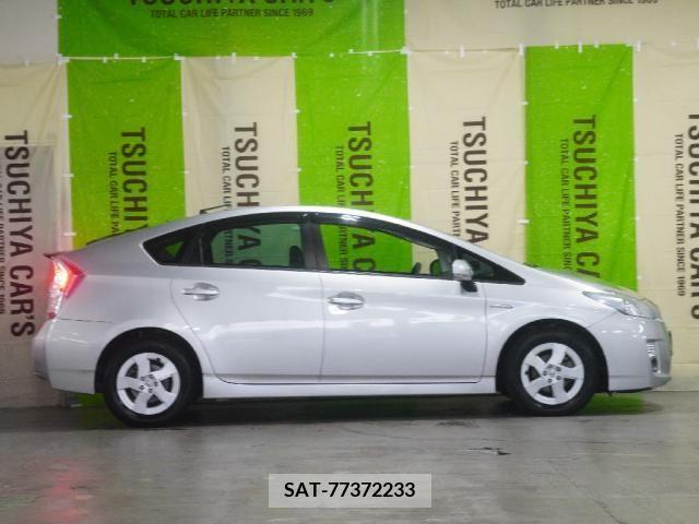 Toyota PRIUS 2009-10 351687-18
