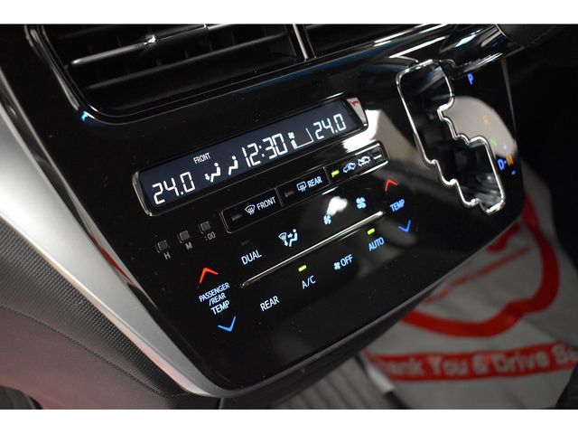 Toyota ESTIMA 2016-07 13647-25