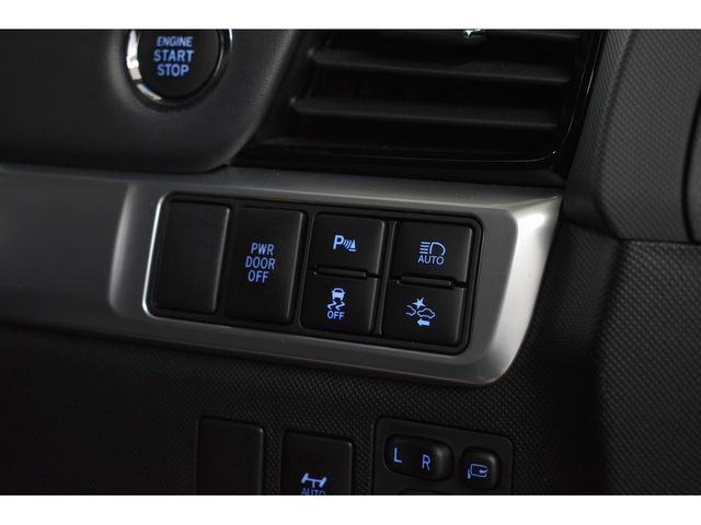 Toyota ESTIMA 2016-07 13647-13