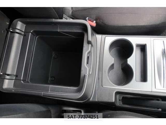 Mitsubishi PAJERO 2011-08 224680-18