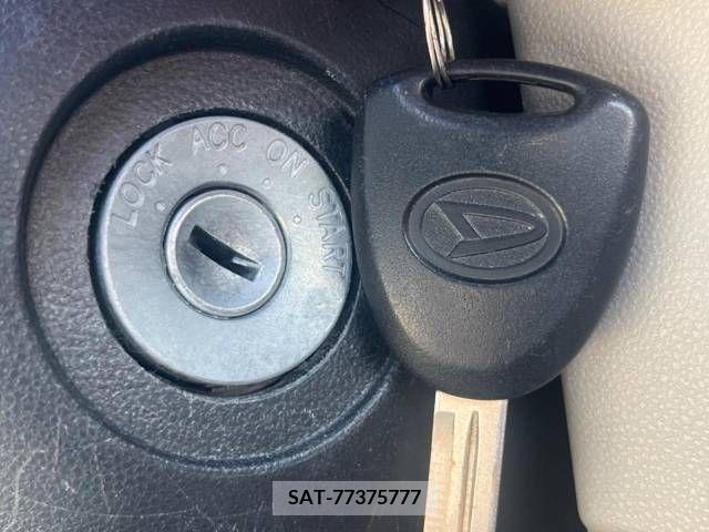 Daihatsu MOVE 2018-06 392416-4