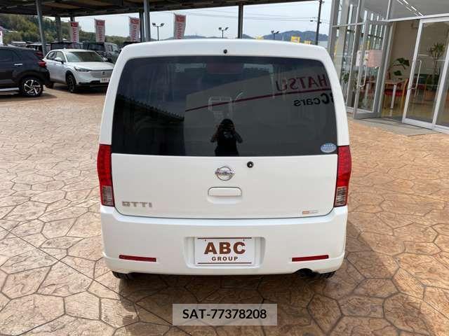 Nissan OTTI 2013-08 201621-4