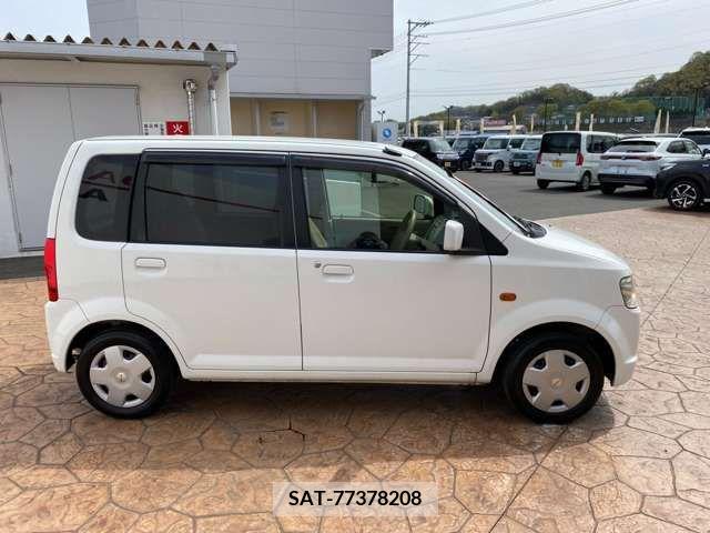 Nissan OTTI 2013-08 201621-6
