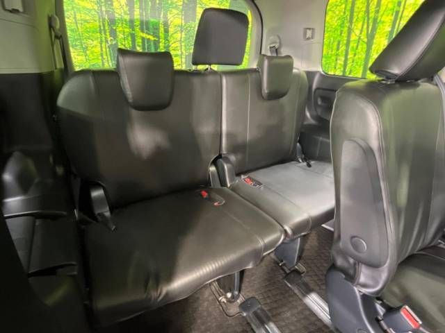 Toyota NOAH 2014-10 192625-9