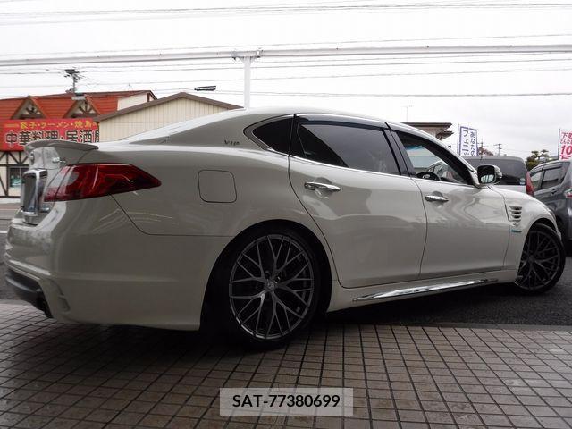 Nissan CIMA HYBRID 2016-11 206601-2