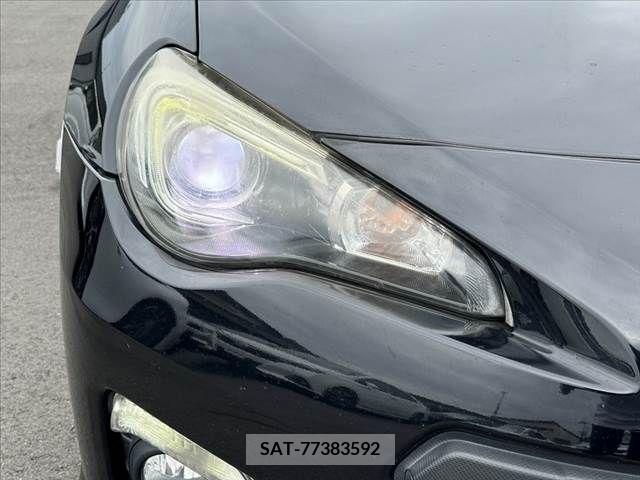 Subaru BRZ 2012-08 329483-28