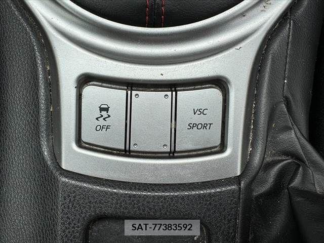 Subaru BRZ 2012-08 329483-21