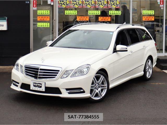 Mercedes Benz E-CLASS 2013-01 210472-1