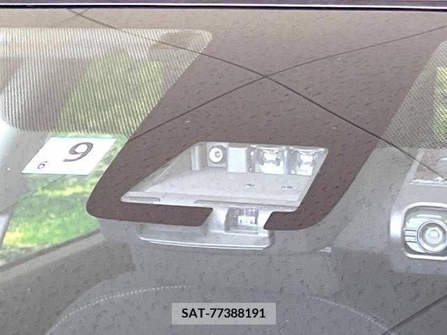 Toyota AQUA 2019-09 244475-3