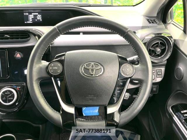 Toyota AQUA 2019-09 244475-12