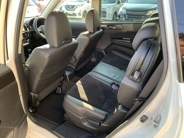 Subaru EXIGA 2014-04 533-5