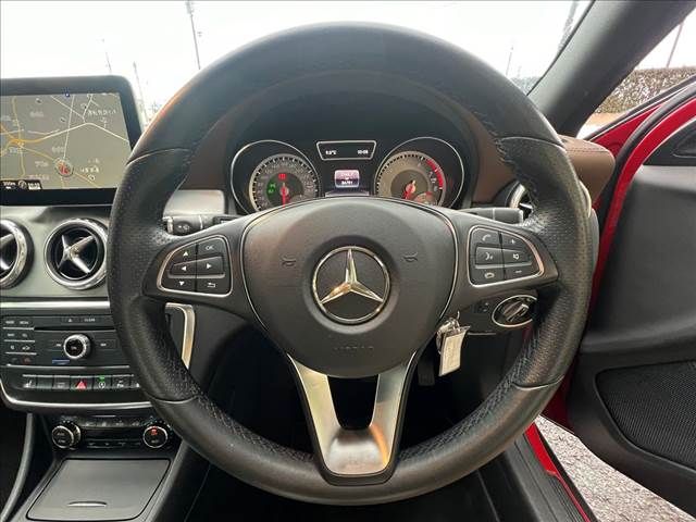 Mercedes Benz GLA-CLASS 2017-03 181019-19