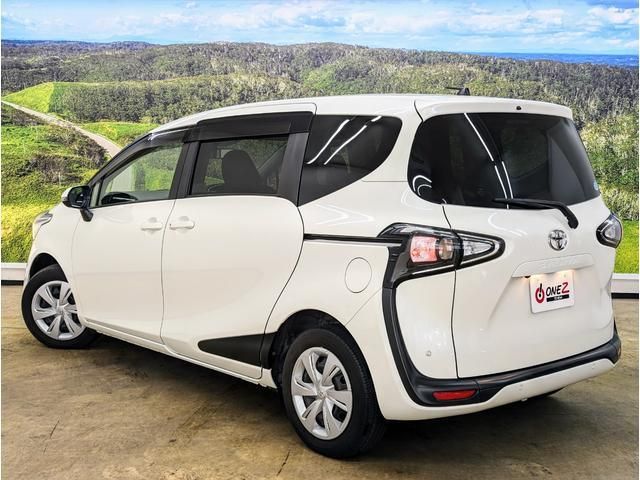 Toyota SIENTA 2018-11 195567-19