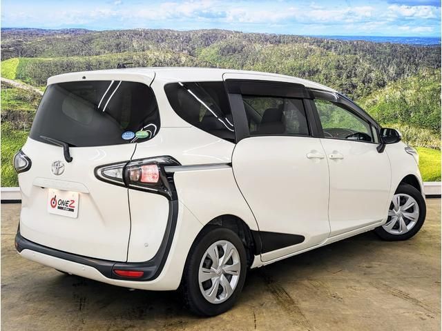 Toyota SIENTA 2018-11 195567-18