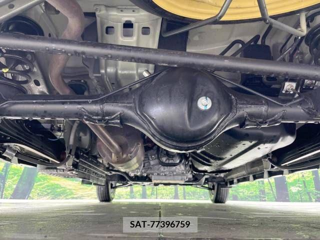 Mitsubishi TOWN BOX 2022-11 241447-19