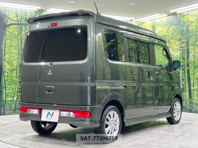 Mitsubishi TOWN BOX 2022-11 241447-17