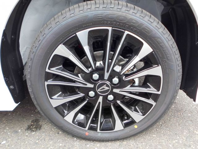 Daihatsu TANTO CUSTOM 2022-10 2624-21