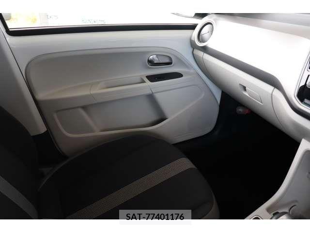 VolksWagen UP! 2017-09 320243-18