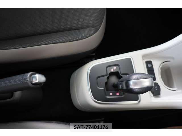 VolksWagen UP! 2017-09 320243-15