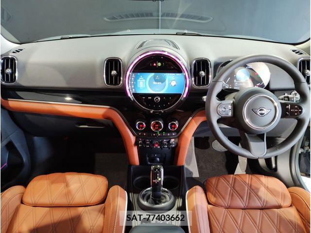 Bmw MINI 2023-06 319685-1