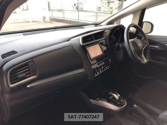Honda FIT 2018-05 390816-14