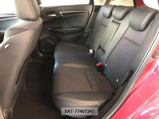 Honda FIT 2018-05 390816-11
