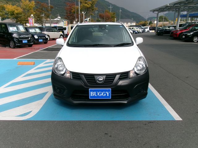 Nissan NV150 AD 2018-06 20435-1