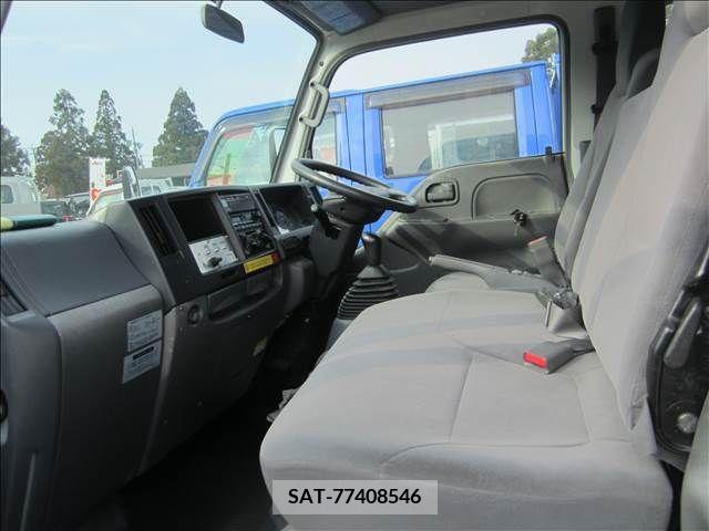 Mazda TITAN 2010-03 200701-1