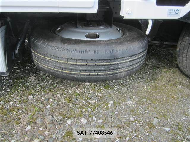 Mazda TITAN 2010-03 200701-4