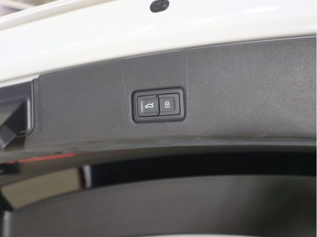 Audi Q4 E-TRON 2022-12 20825-25