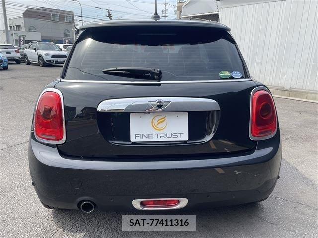 Bmw MINI 2015-05 239963-5
