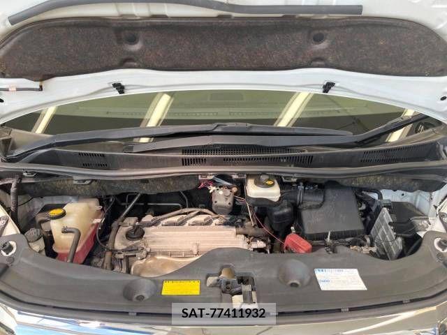Toyota VELLFIRE 2010-06 369674-18