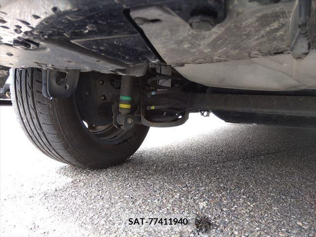 Toyota AQUA 2018-04 291805-6
