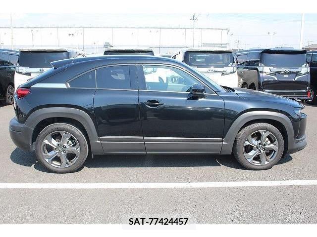 Mazda MX-30 2021-09 218463-8