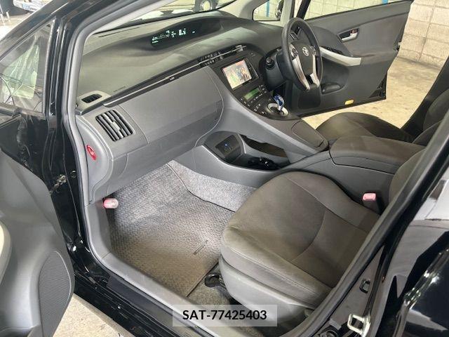 Toyota PRIUS 2011-07 366394-26